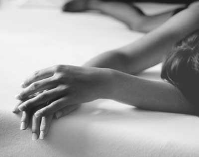 12 Vorteile tantrischer Sexualpraktiken: Wie Taktischer Sex unser Leben verbessert